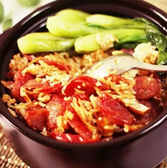 憶食尚臘腸的(de)姿勢你(nǐ)吃(chī)對(duì)了(le)嗎(ma)？